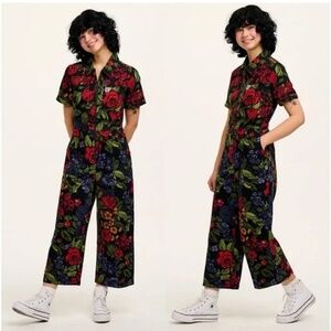 Lucy & Yak Ragan Organic Cotton Cropped Jumpsuit in Maria Print